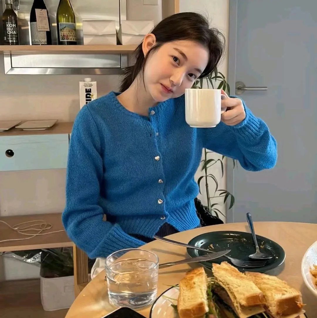 女孩和蜘蛛