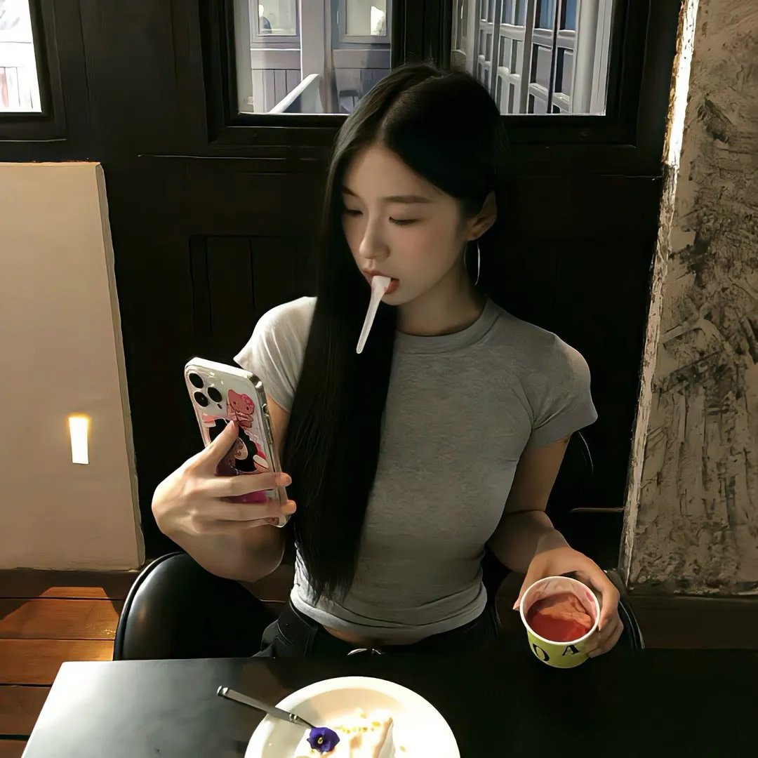 鲁卜哈利沙漠：非洲的女人